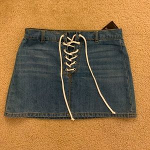 NEVER WORN denim skirt with shoe lace accents